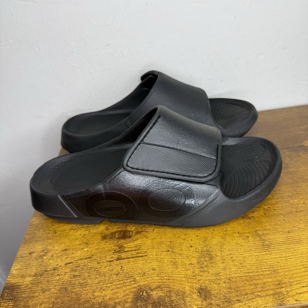 OOFOS OOahh Sport Flex Slide Sandals Women's Size 8 Men's Size 6 Black